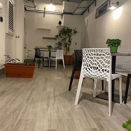 Casa Vacanze Donna Sidora Palermo Exteriör bild