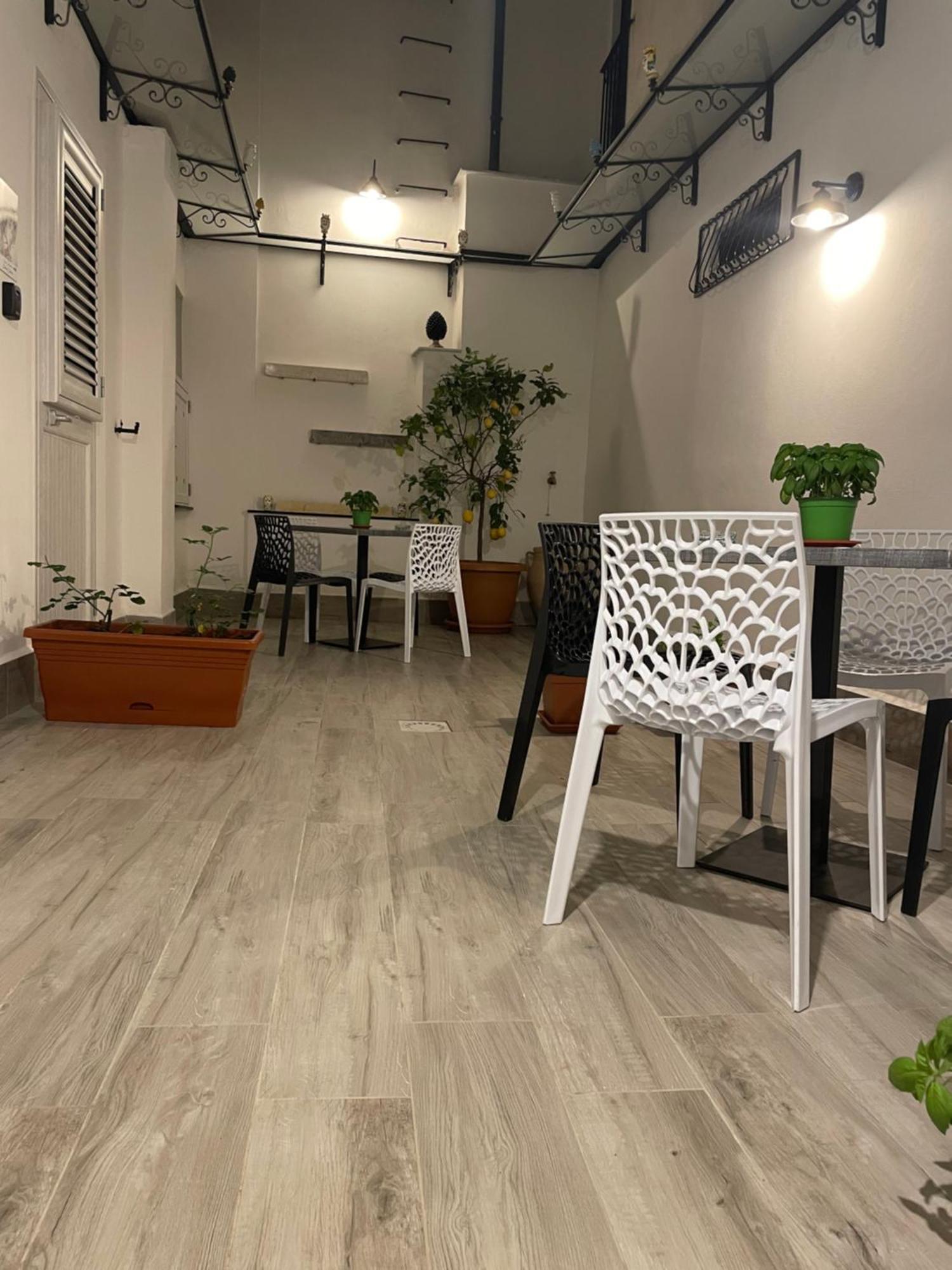 Casa Vacanze Donna Sidora Palermo Exteriör bild